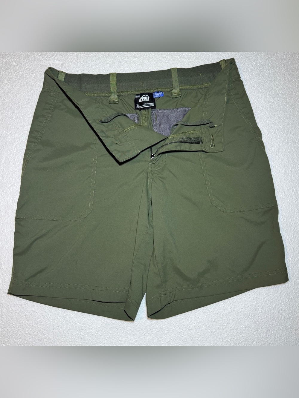 REI Co-op Sahara Bermuda Outdoor Hiking Shorts Lightweight Olive Green Women 12